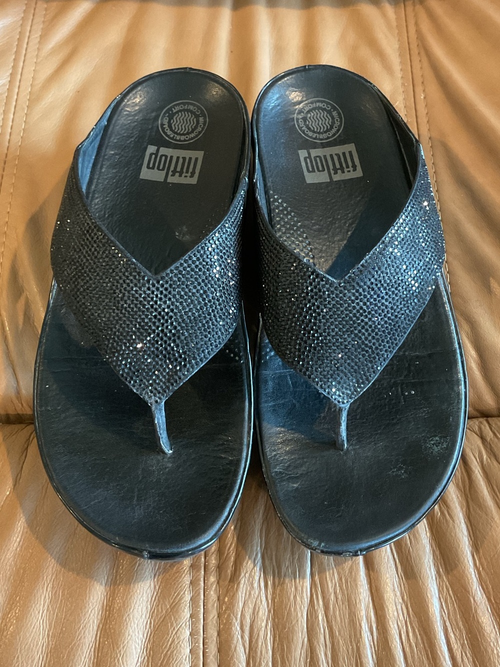 FITFLOP Black Crystall Crystal Thong Sandals Size 7